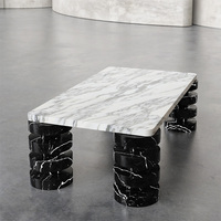 Table basse rectangulaire en marbre avec pieds empilés, design artistique, pour salon – Collection Dream Home