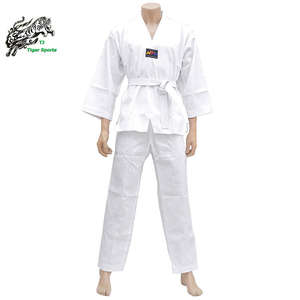 Uniforme d'entraînement de Taekwondo unisexe 100% coton, vêtements de sport personnalisés avec logo brodé pour enfants de tous âges - Product Image 1