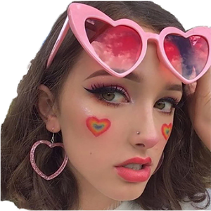 แว่นกันแดดแฟชั่นรูปหัวใจขายส่งสำหรับผู้หญิง ป้องกันรังสียูวี 400 เลนส์พีซี น่ารัก สีส้ม ขาว เขียว - Product Image 1