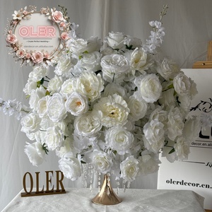 Arreglo Floral de Pasillo de Boda Blanco Realista de Seda Artificial Hecho a Mano OLER, Decoración Floral Moderna de Loto para Pascua y Día de la Madre - Product Image 1