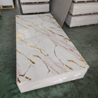 Feuille de marbre haute brillance d'usine revêtement UV panneau mural décoratif en plastique de charbon de bambou en marbre Pvc