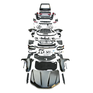 Kit de conversion de carrosserie pour Lexus LX570 2008-2015, mise à niveau vers le style LX600 avec capot, ailes, phares et feux arrière - Product Image 1