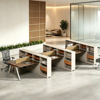 Table de travail de bureau multi-personnes avec armoire de rangement latérale et cloison en tissu respirant pour les employés