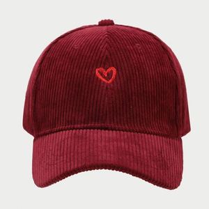 Gorras de Pana Bordadas con Pequeños Corazones, Estilo Primavera-Otoño, Gorra de Béisbol para Mujer, Gorras Deportivas Sencillas para el Sol, para Hombre - Product Image 4