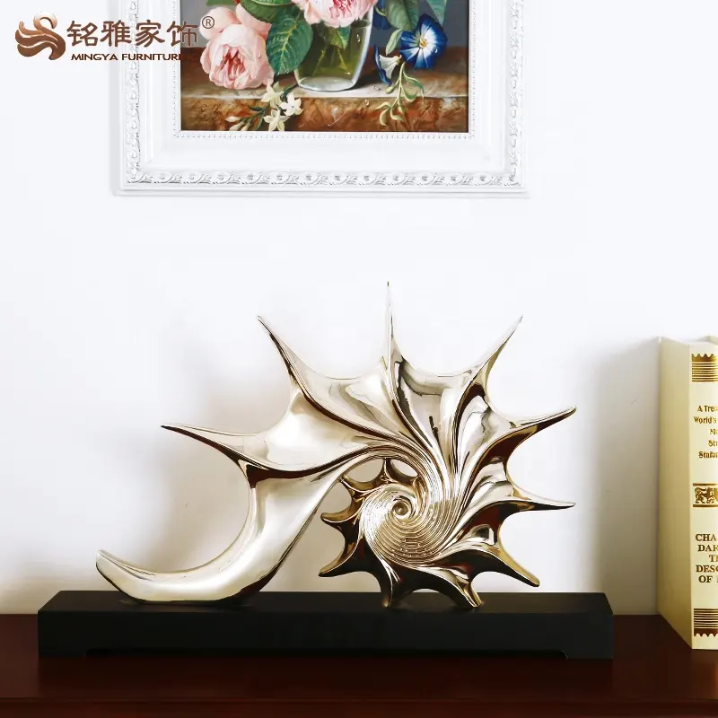 新しいデザインゴールドシルバー海貝殻巻き貝像テーブル装飾家の装飾樹脂彫刻