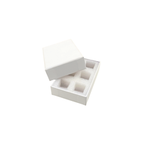 Boîte en carton rigide blanche avec couvercle et fond, personnalisable avec logo, pour emballage cadeau de chocolat, avec mousse