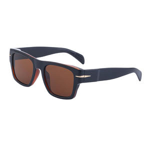 Gafas de Sol Retro Estilo David para Hombre, Montura Cuadrada, Protección UV400, Color Marrón, Diseño Moderno - Product Image 1
