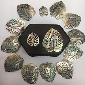 Cuentas <span class=keywords><strong>de</strong></span> Perlas <span class=keywords><strong>de</strong></span> Concha <span class=keywords><strong>de</strong></span> <span class=keywords><strong>Ostra</strong></span> Natural Talladas en Hueco con Labios Negros, Colgantes <span class=keywords><strong>de</strong></span> Hoja <span class=keywords><strong>de</strong></span> Monstera y Tortuga, Adornos <span class=keywords><strong>de</strong></span> Concha Negra, Cuentas <span class=keywords><strong>de</strong></span> Hoja - Product Image 4