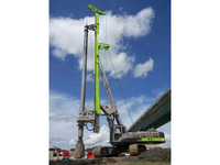 Plate-forme de forage de champ pétrolifère ZR185 foreuse rotative hydraulique puissance de moteur diesel 181kw avec entraînement rotatif à grand couple