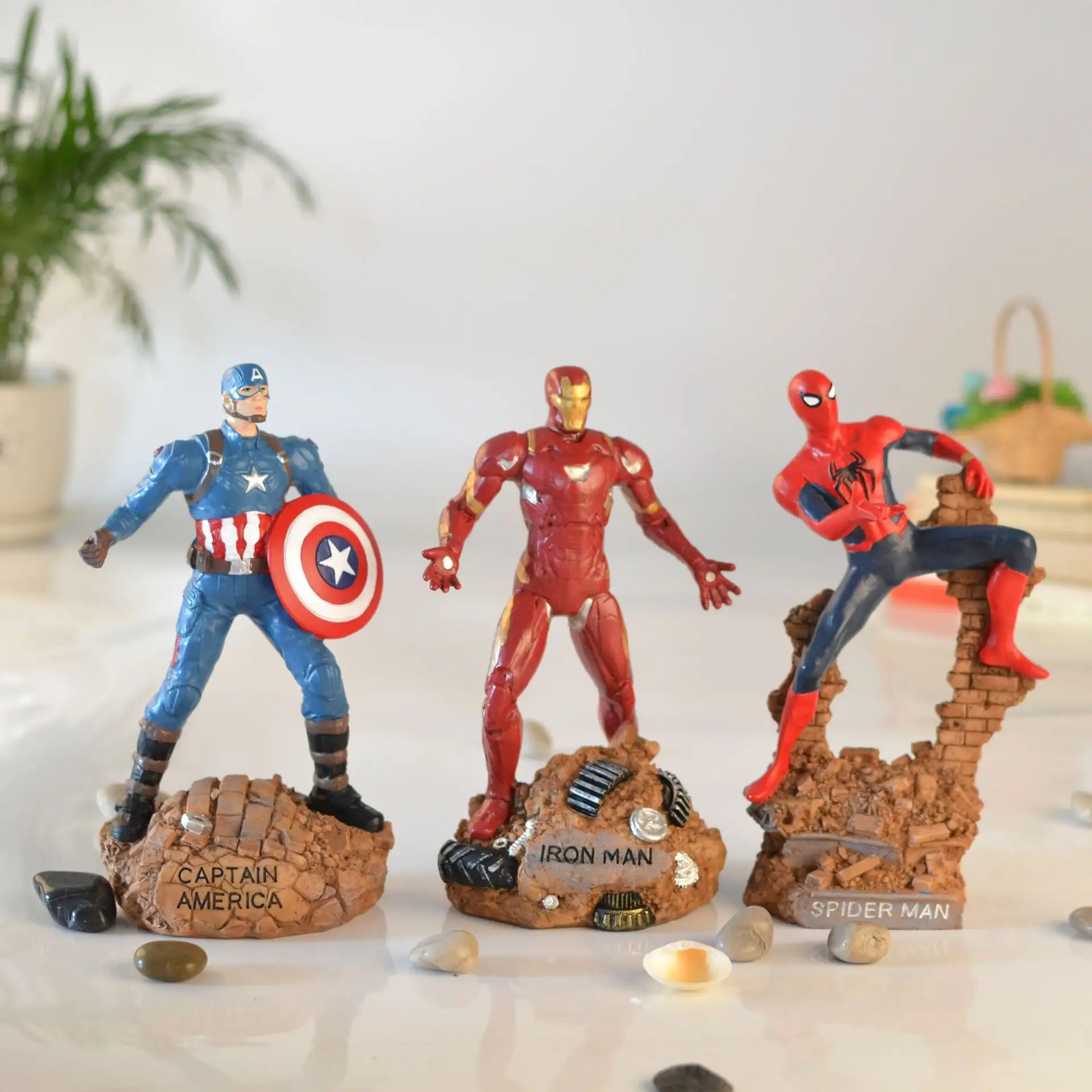 Avengers ornamenti ornamentsr statua Bobblehead su misura Spiderman ferro uomo ornamenti decorazione regalo souvenir