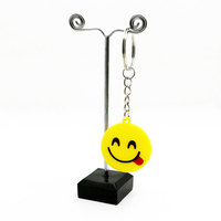 Llavero de goma suave con diseño de cara sonriente de dibujos animados, duradero, divertido, con impresión digital, para regalo promocional o recuerdo de fiesta, venta al por mayor