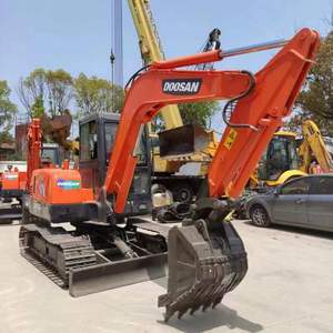 Miniexcavadora Doosan DH55 de 5.5 Toneladas de Peso Operativo, Motor Cummins, Cucharón de Excavación Kawasaki con Capacidad de 0.2m, Equipo Usado - Product Image 3