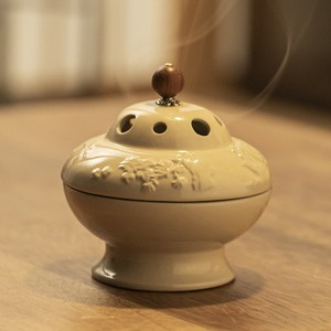 Brûleur d'encens créatif en céramique avec texture délicate en <span class=keywords><strong>porcelaine</strong></span> pour la maison - Product Image 2