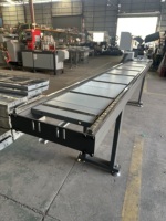 Máquina de Corte de Perfiles de Aluminio CNC con Sistema de Alimentación Automático, Marco de Posicionamiento y Pantalla Digital para Fabricación de Puertas y Ventanas