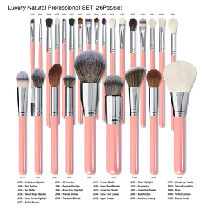 Juego de 26 Brochas de Maquillaje de Lujo con Mango de Madera, Ferrules de Aluminio de Alta Calidad, Personalizables con Etiqueta Privada en Color Rosa - Product Image 6