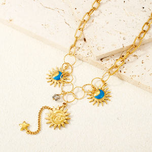 Kalung Rantai Matahari Bulan Biru Turquoise Kustom, Baja Anti Karat Berlapis Emas 18K Tahan Air, Liontin Grosir Perhiasan Wanita - Product Image 3