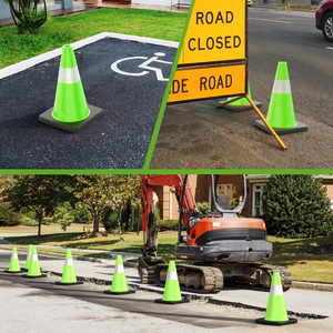 Cônes de signalisation routière CITICITY de 18 pouces avec base lestée noire, cônes de signalisation routière verts en PVC avec col réfléchissant haute visibilité - Product Image 3