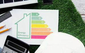 Bomba de Calor de Aire con Carcasa Negra Delgada, Alto Rendimiento Energético, Sistema de Calefacción Radiante para Interiores - Product Image 6