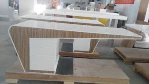 أبيض الاكريليك سطح صلب فاخر تصميم مكتب عمل - Product Image 3