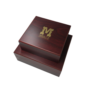 Boîte à médailles <span class=keywords><strong>en</strong></span> <span class=keywords><strong>bois</strong></span> personnalisée Boîte de présentation élégante <span class=keywords><strong>en</strong></span> <span class=keywords><strong>bois</strong></span> pour insigne de médaille <span class=keywords><strong>souvenir</strong></span> - Product Image 6