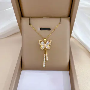 Colar de joias de borboleta para mulheres banhado a ouro 18K de alta qualidade simples coreano cristal diamante aço inoxidável