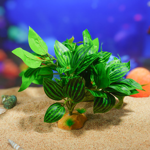 Decoraciones de simulación de plantas trepadoras para mascotas: Tortugas con puntas, Cuernos de lagarto, Cuernos de rana, Plantas verdes para tanques de cría, Hojas de selva tropical - Product Image 1