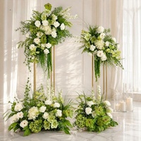 Kunstzijde witte roos pioenroos groene blad bloemrijke rij tafel vloer bruiloft ceremonie boog gang decoratie