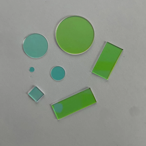 Filtro de Interferência Óptica de Película Fina de Vidro Espelhado Personalizado com 95% de Transmitância para Luz Visível e Corte IR, Lente Óptica de 20mm - Product Image 5