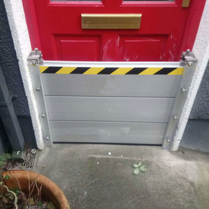 Altri prodotti per la sicurezza in acqua: Barriera antiallagamento rimovibile in lega di alluminio per porte di garage e abitazioni - Product Image 4