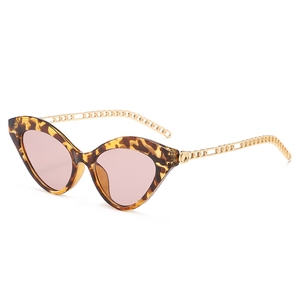 Nuevas Gafas de Sol Estilo Ojo de Gato Europeas y Americanas con Protección UV400, Ajuste Cómodo, Cadena Personalizada y Diseño de Patillas Modernas - Product Image 6