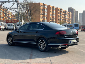 รถยนต์โฟล์คสวาเกน มาโกตัน 2.0T ปี 2023 2024 2025 รถยนต์ใช้น้ำมันเบนซิน รถเก๋ง รถยนต์มือสอง รถซีดานมือสอง รถยนต์ใช้แล้ว รถยนต์มือสอง โฟล์คสวาเกน - Product Image 3