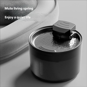 Fontanella d'Acqua Automatica Igienica <span class=keywords><strong>per</strong></span> <span class=keywords><strong>Gatti</strong></span> e Cani, <span class=keywords><strong>Ciotola</strong></span> Circolante <span class=keywords><strong>per</strong></span> Bere, Dispenser d'Acqua Pulita e Sicura, Perfetta <span class=keywords><strong>per</strong></span> la Casa - Product Image 2