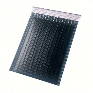 Bolsas de correo negras Bolsa de papel de aluminio negro mate Bolsas de correo de burbujas de polietileno Embalaje de sobres de envío - Product Image 2