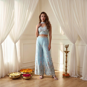 Ensemble prêt-à-porter brodé de créateur avec chemisier en soie Rangoli, pantalon Palazzo en soie Rangoli et dupatta en tulle papillon - Product Image 1