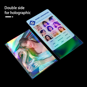 Nuevo Lanzamiento HOLOGRAPHIC DEFENDER Fundas para Tarjetas Fotográficas KPOP con Efectos de Arcoíris de Doble Cara, 58x89mm, Material PP, Sellado Térmico - Product Image 3