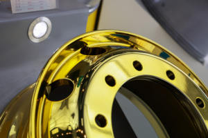 ขอบล้อรถโดยสารกลึงขนาด19.5นิ้ว6รูล้อรถโดยสารอลูมิเนียมเชิงพาณิชย์ขอบ8R19.5 245/70R19.5 - Product Image 4