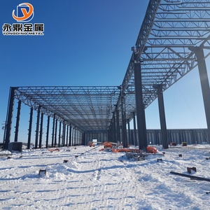 Capannone Industriale Prefabbricato in Acciaio Leggero con Costruzione Ingegneristica a Saldatura - Product Image 1