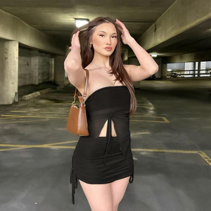 Conjunto de Dos Piezas para Mujer Z-5037, Estilo Sexy, Top de Tubo Irregular Transparente de Malla, Falda Negra Ajustada de Cintura Baja - Product Image 1