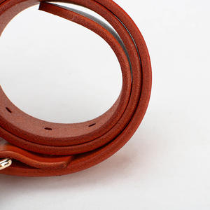 Nuevo <span class=keywords><strong>collar</strong></span> de perro de cuero de vaca genuino personalizado de lujo con características duraderas y decoración de plumas - Product Image 4