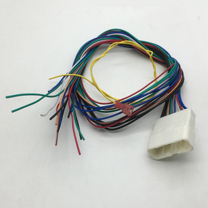 Arnés de cableado Lexus IS300 2001 2002 2004 2005 12V con aislamiento de PVC para bypass de amplificador de radio - Product Image 2