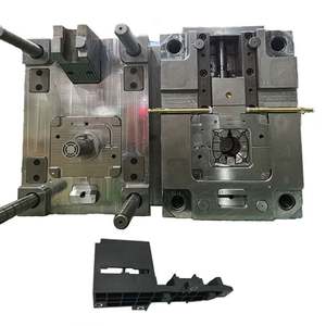 Pièce de surmoulage d'appareils ménagers d'usine Inserts filetés Moulage par injection - Product Image 2