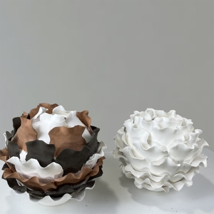 Vase à fleurs en céramique blanche nordique, vases ronds uniques, vase de table en porcelaine, décoration d'intérieur, mariage antique - Product Image 2