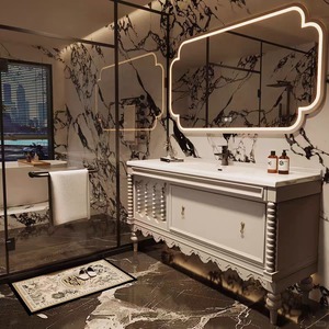 Mueble de Baño Vintage Francés, que Integra Romance en el Área del Baño - Product Image 1