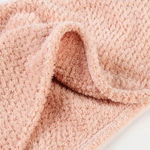 Serviette Turban Magique en Microfibre Gaufrée Douce et Absorbante à Séchage Rapide, Personnalisable avec Logo, Vente en Gros - Product Image 4