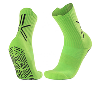 Chaussettes d'entraînement pour hommes, absorbant la transpiration, respirantes, épaisses, en tissu éponge, chaussettes de football professionnelles antidérapantes sur les semelles des pieds