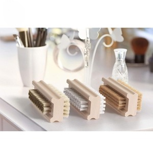 Brosse de lavage des mains double face avec manche en bois, résistante aux hautes températures, brosse de nettoyage des ongles, outil de nettoyage de cuisine, pour la maison - Product Image 2
