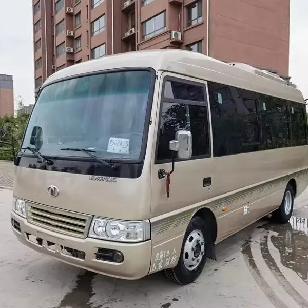 Autobús de posavasos de lujo, de 19 plazas autobús de pasajeros, venta de promoción, mini Bus Hyundai