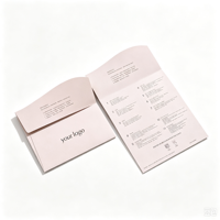 Carte personnalisée pliée style enveloppe, carte de luxe à insérer en papier, carte d'instructions pour vêtements avec impression de votre logo