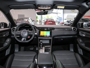 SUV a Gasolina MG6 2025 1.5T XLINE Versión Shark Hunting, 5 Puertas, 5 Asientos, Hatchback para Transporte y Desplazamientos - Product Image 2