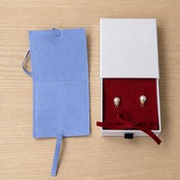 Pochette en velours bleu clair doux ZXF pour bijoux, emballage en velours pour collier avec ruban